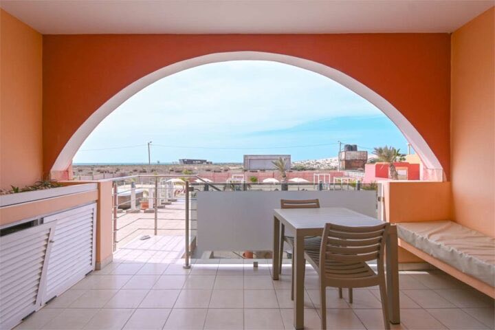 Suite con piscina Por do Sol a Sal Rei, Boa Vista, con terrazza affacciata sulla piscina